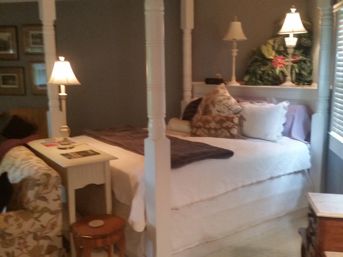 Spahn House Bed And Breakfast Senatobia Bagian luar foto
